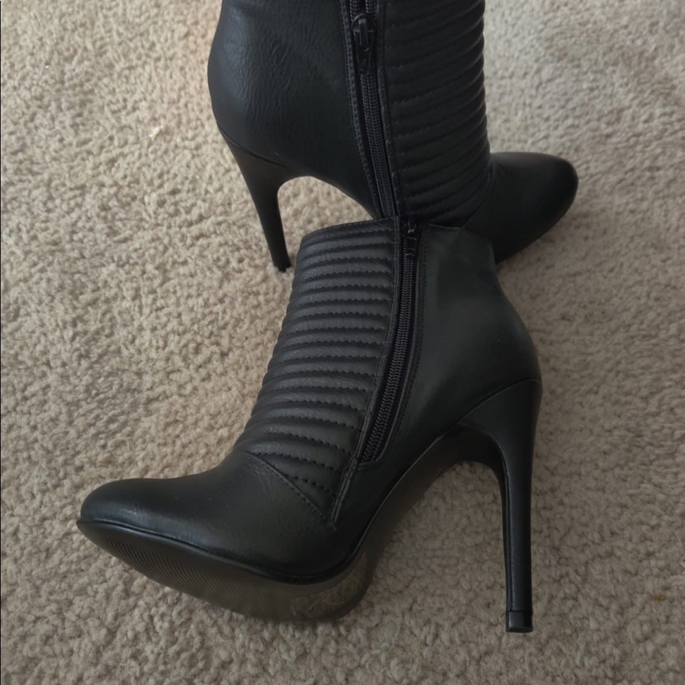 a.x.n.y America exchange New York boot